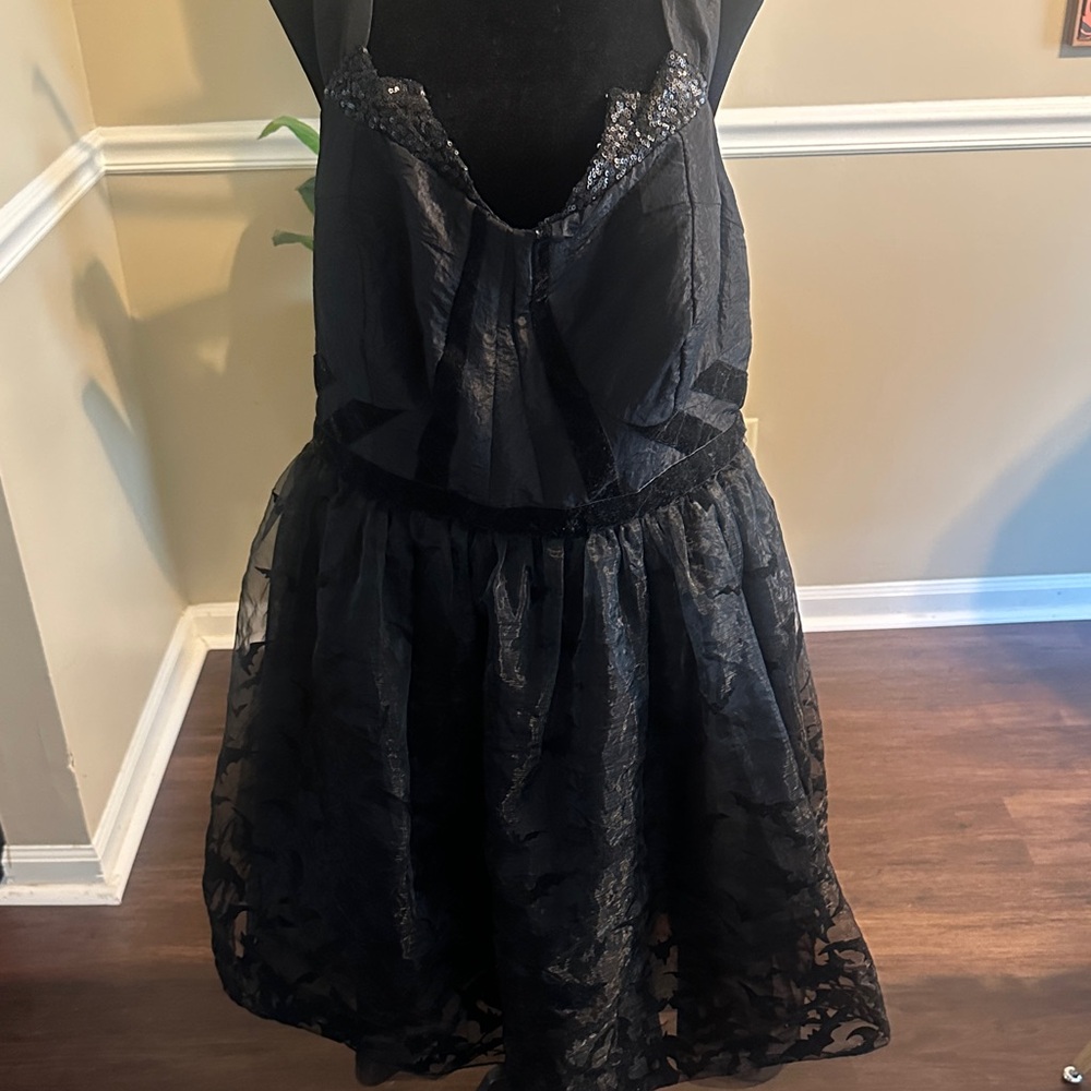 Elegant Black Lace Dress